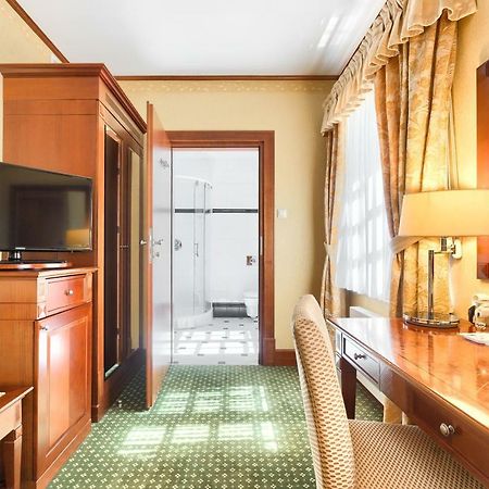 Park Hotel ชเตชชิน ภายนอก รูปภาพ