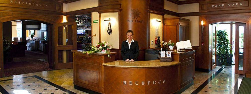 Park Hotel ชเตชชิน ภายนอก รูปภาพ